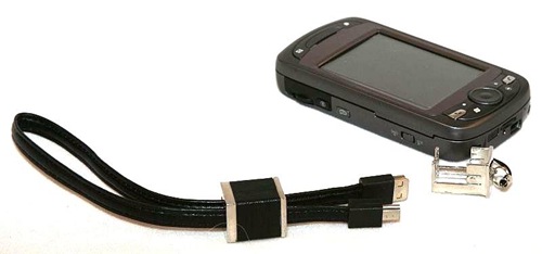 The WirelessGround USB Leather Hand Strap Review