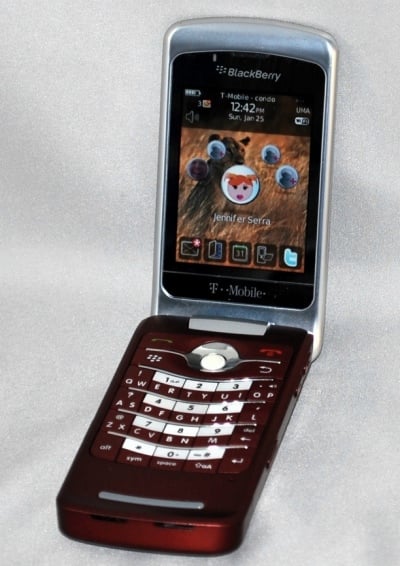 BlackBerry 8220 + T-Mobile Wi-Fi + UMA = Surprisingly Good