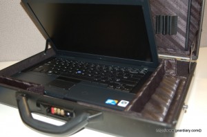 Mezzi LUXslim Laptop Case Review: Strong Enough for Everyday Protection, Classy Enough for 007