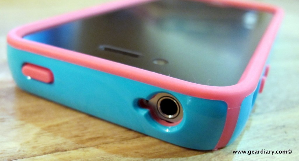 iPhone 4 Accessory Review: Speck CandyShell Case
