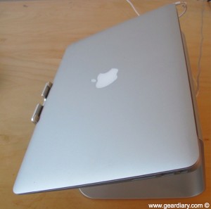 MacBook Accessory Review- Rain Design mStand for MacBook