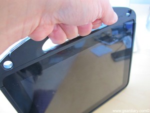 iPad Accessory Review: DigiPower Coffee Clutch Carrying Case and Stand