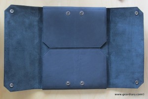 iPad Accessory Review: AUTUM Turncoat Case