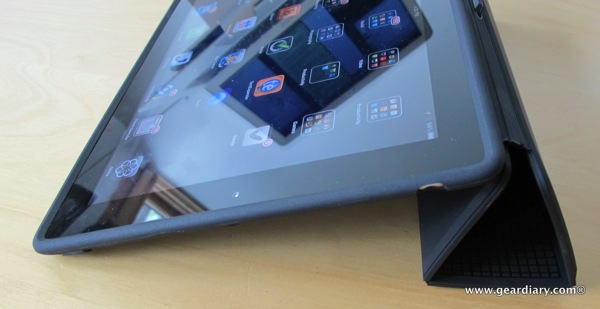 iPad Case Review: PixelSkin HD Wrap for iPad 2