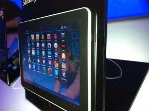 First Look: Samsung Galaxy Tab 10.1