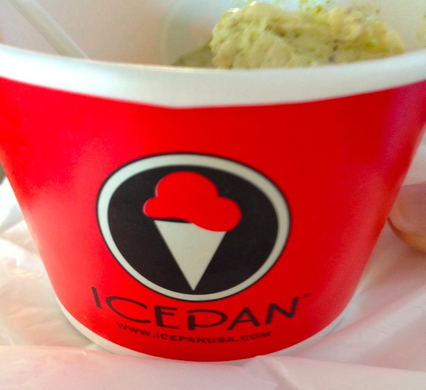 IcePan Ice Cream: Made in a Pan Right Before Your Eyes