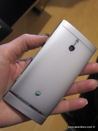 geardiary-sony-xperia-ion-and-xperia-p-mobile-phones-11