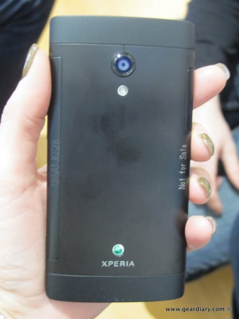 geardiary-sony-xperia-ion-and-xperia-p-mobile-phones-7
