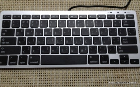 Slim One Keyboard for iPhone and Mac Review