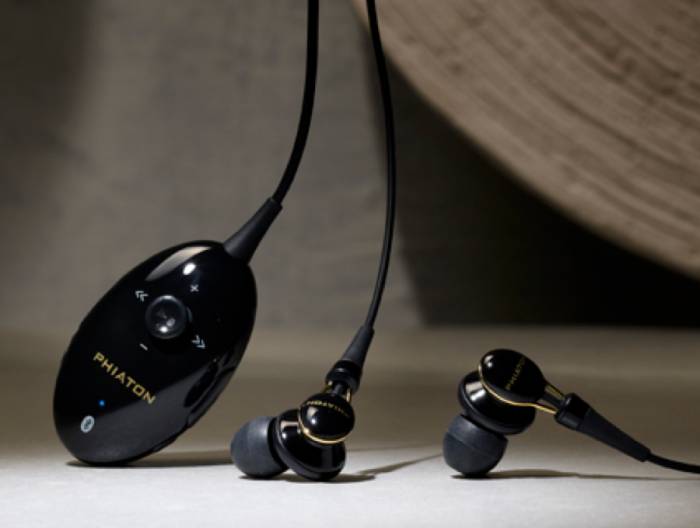 Gear-vs-Gear, the Phiaton PS 20 BT vs the Jabra Clipper, Bluetooth Headset Head-to-Head 8 Gear-vs-Gear, the Phiaton PS 20 BT vs the Jabra Clipper, Bluetooth Headset Head-to-Head