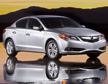 Two Words Came to Mind While Testing the 2013 Acura ILX Hybrid: 'Why' and 'Ouch'