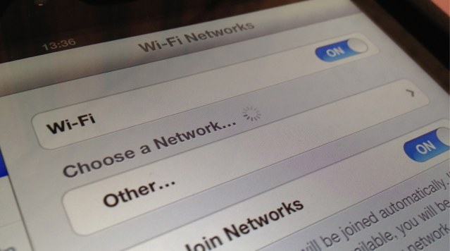 Has iOS 6 (and 6.0.1) Wrecked Your WiFi Connectivity? These Steps Might Help