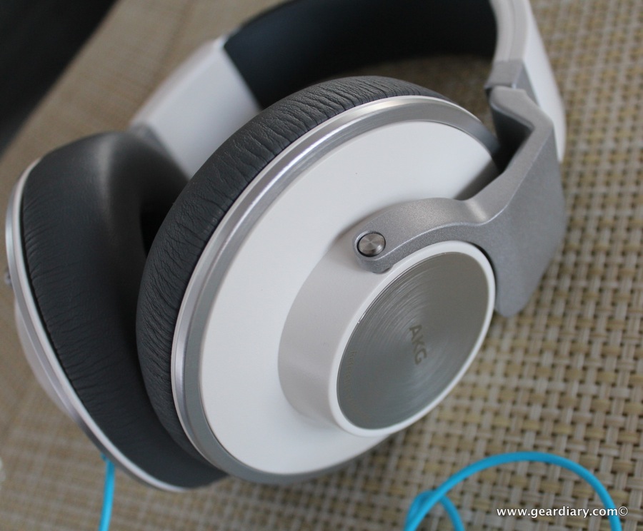 AKG K551 Over-the-Ear Headphone Review