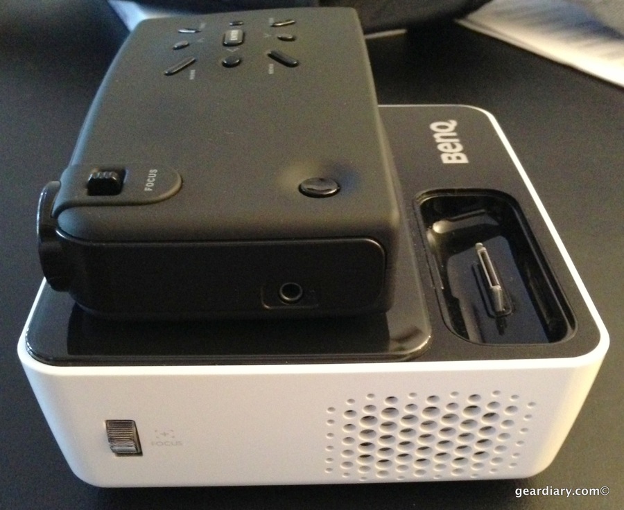 PhoneSuit Lightplay Media Projector with Android Review, Part 1