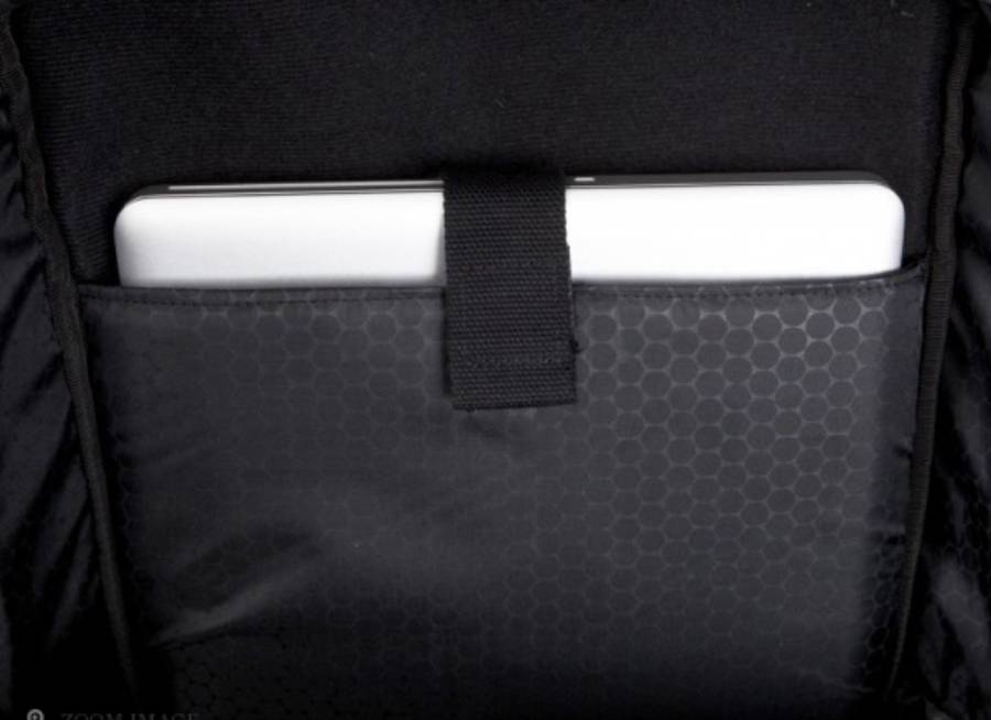 HEX Cabana Sonic Backpack Review - Lets You Carry Your Gear in Style 2 HEX Cabana Sonic Backpack Review - Lets You Carry Your Gear in Style
