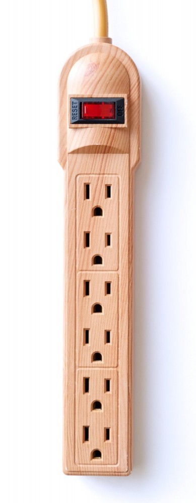 The Invisiplug 6 Outlet Power Strip