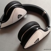 White Tuxedo Monster DNA Headphones Review