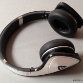 White Tuxedo Monster DNA Headphones Review