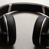 White Tuxedo Monster DNA Headphones Review
