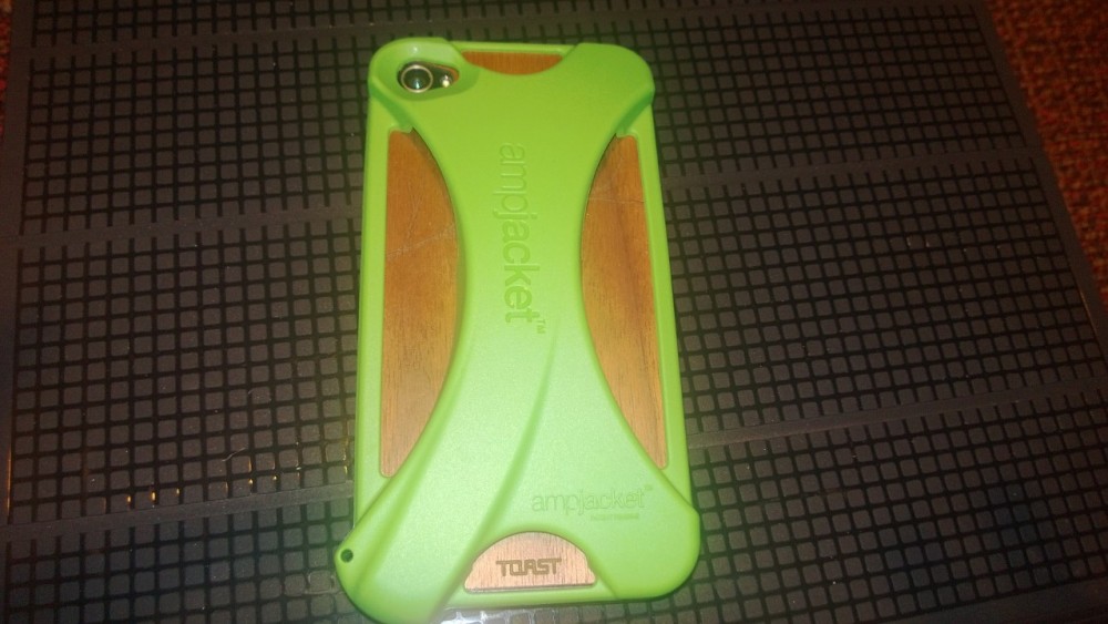 Ampjacket for iPhone 4S Review