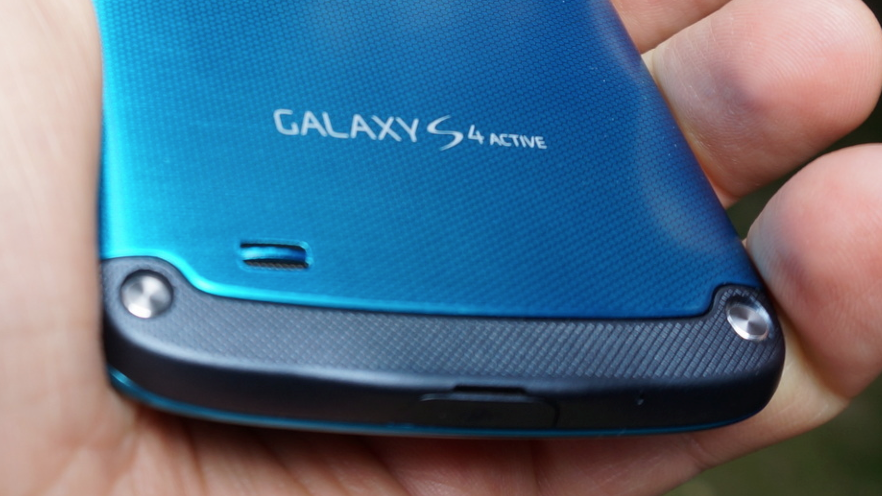 Samsung GALAXY S4 Active Review - a Much More Rugged S4 with Few Tradeoffs