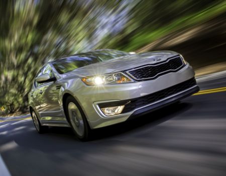 2013 Kia Optima Hybrid Update Shows What a Difference a Year Can Make