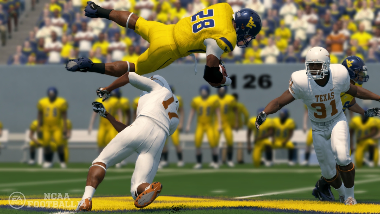 NCAA Football 14 on PlayStation 3 Review - Physics Driven Animation and Ultimate Team Mode