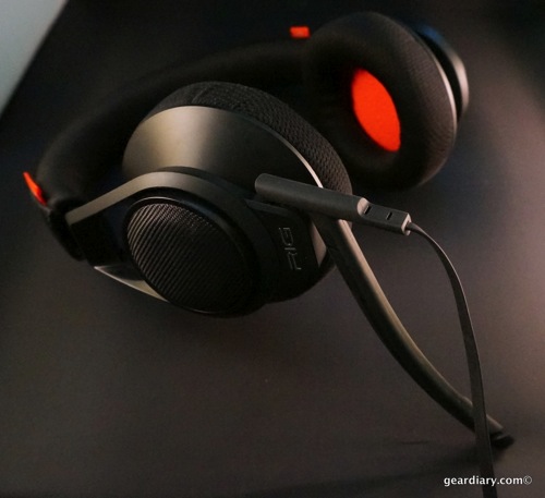 Plantronics Gaming Throws Down with Their New RIG Headset