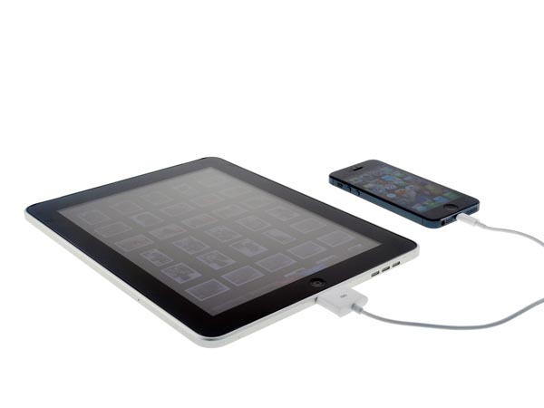 New Cable Transfers Photos From iPhone 5 to iPad 1, 2, or 3 in a Flash