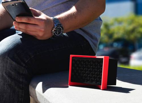 TYLT TUNZ Bluetooth Speaker Tunes In To NFC Audio 2 TYLT Tunz Portable Bluetooth Speaker