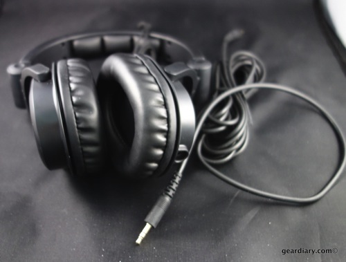 04 Gear Diary Monoprice Headphones Feb 6 2014 5 08 PM 03