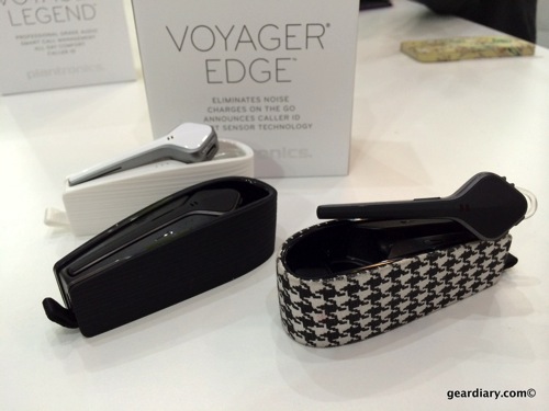 Plantronics Voyager Edge Offers Great Sound and Fashion-Forward Charging