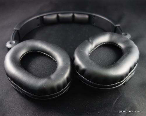 25 Gear Diary Monoprice Headphones Feb 6 2014 5 09 PM 23