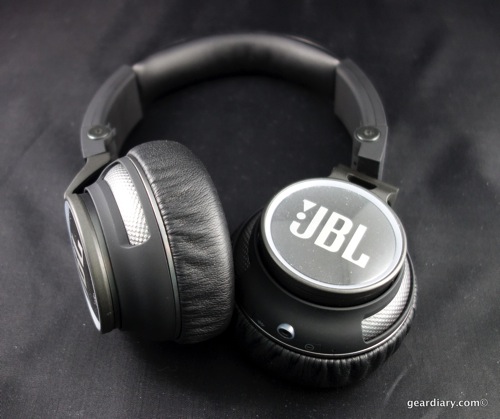 3 Gear Diary JBL Synchros S400BT Feb 6 2014 5 10 PM 00