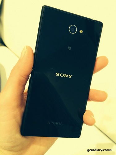 Sony Xperia M2 Hands-On