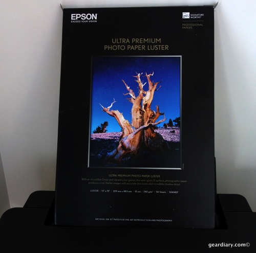 Epson Stylus Photo R2000 Inkjet Printer - Professional Printing Results at Home!