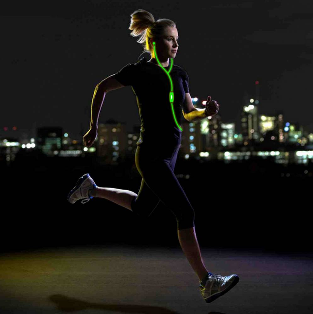 Iglo Pulse: Fiber Optic Headphones that Pulsate to the Music's Beat!