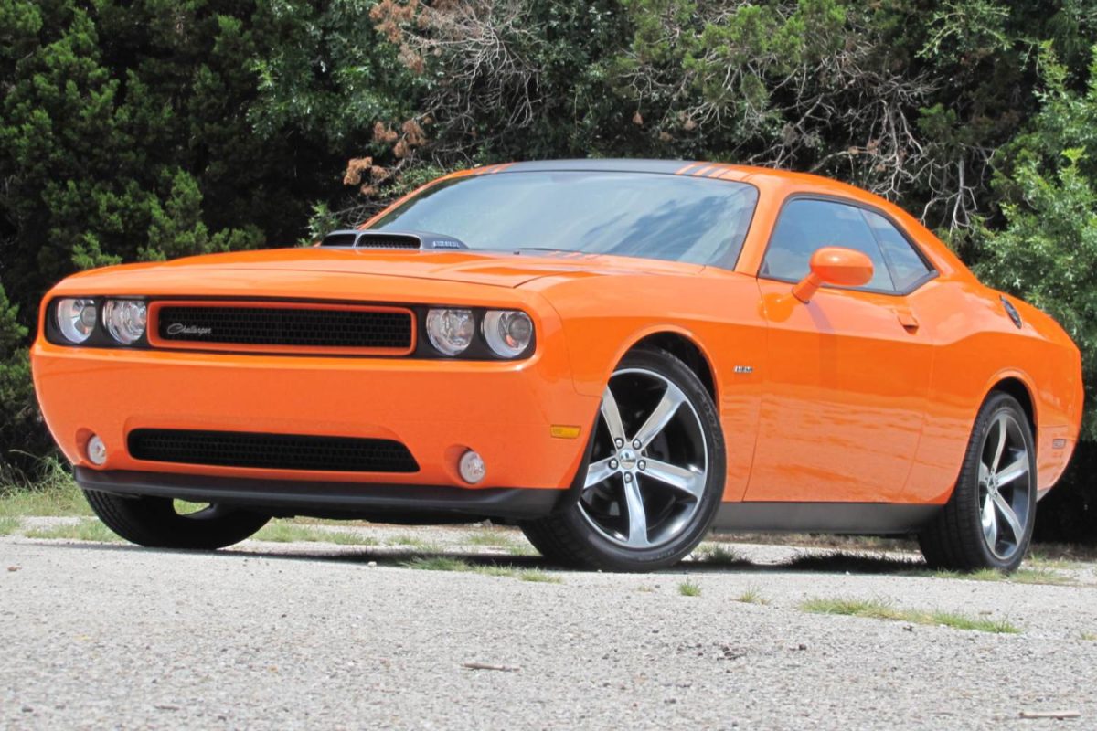 2014 Dodge Challenger R/T Shaker Screams 'Shut Up and Drive!'