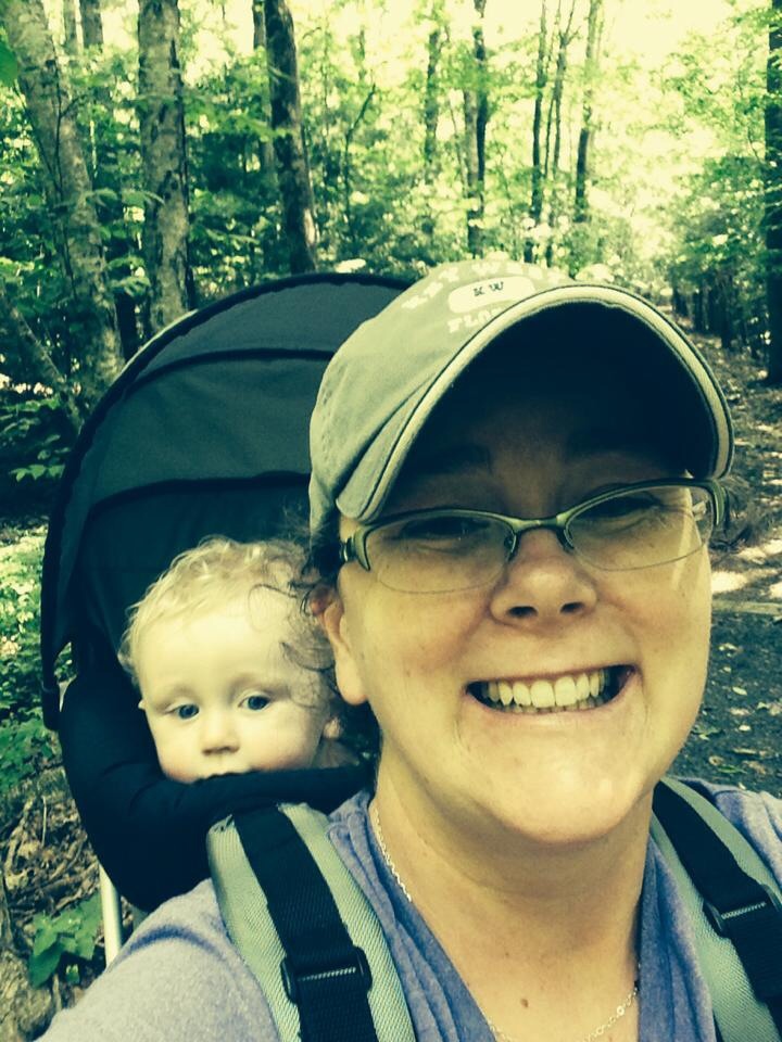 Chicco Smart Support Backpack Review: Helps Active Families Get Outdoors!