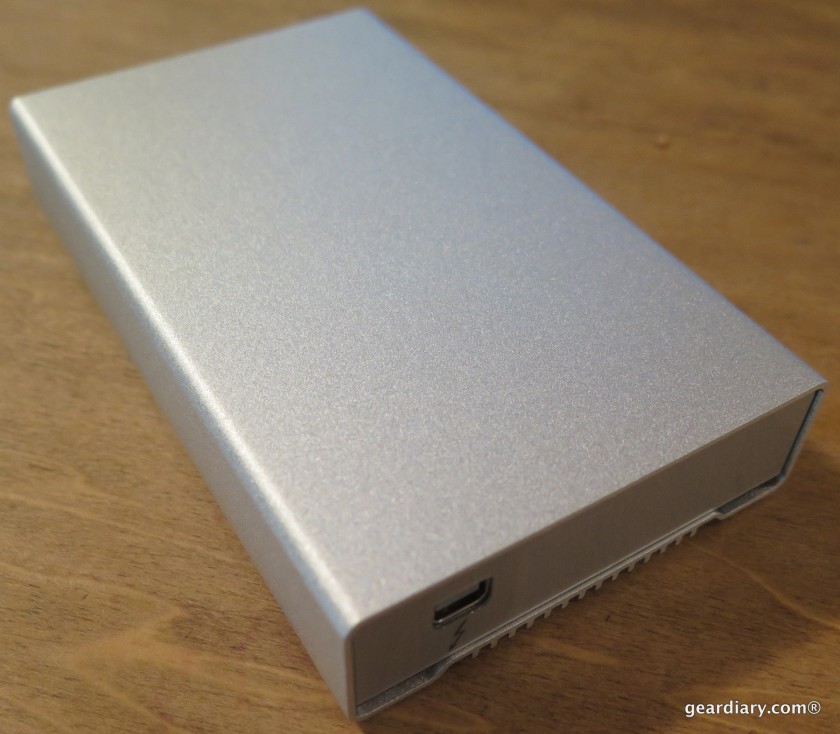 Gear Diary Reviews the AKiTiO NEUTRINO Thunderbolt Edition 512GB SSD Portable Drive-003
