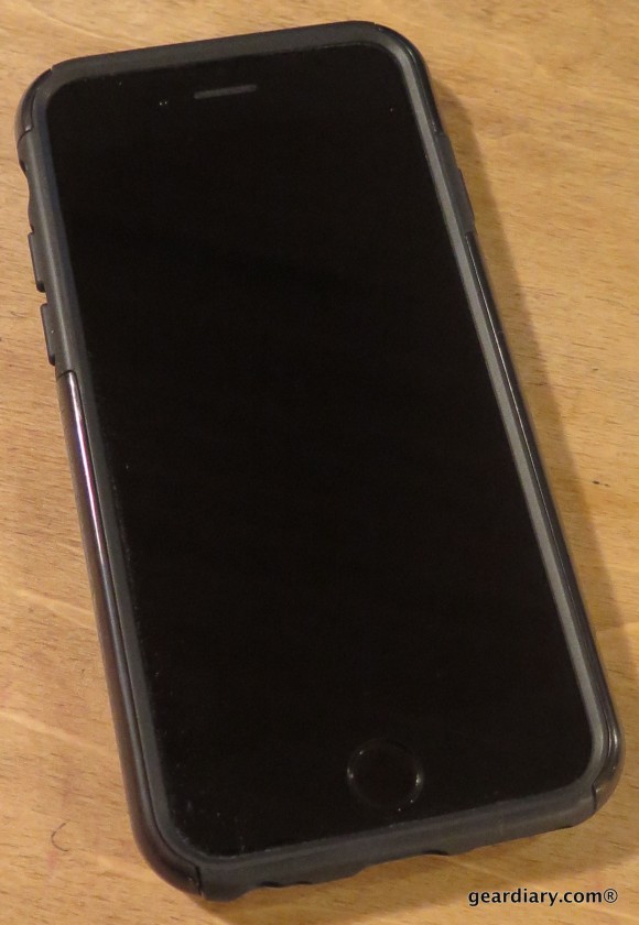 Gear Diary Reviews the Incipio DualPro SHINE Brushed Aluminum iPhone 6 Case-012