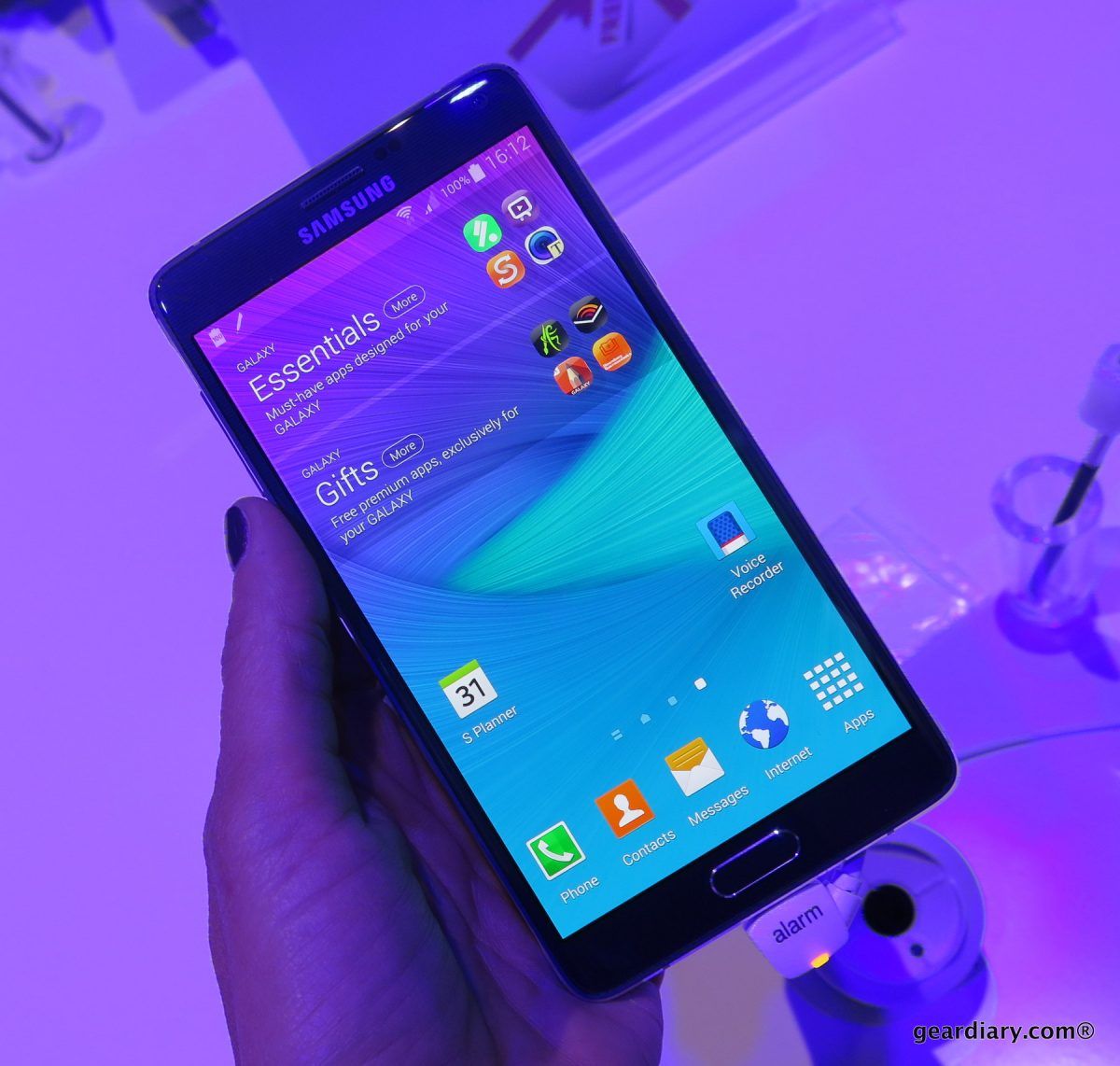 Pre-Orders for the Samsung Galaxy Note 4 Start Tomorrow