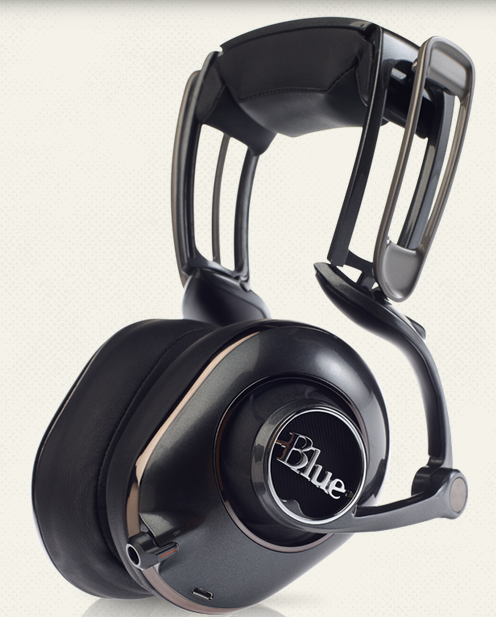 Blue Mo-Fi Headphones: The Over-the-Ear Headphones You've Been Waiting For