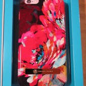Incipio's Trina Turk iPhone 6 Plus Case Review: Beautiful Protection