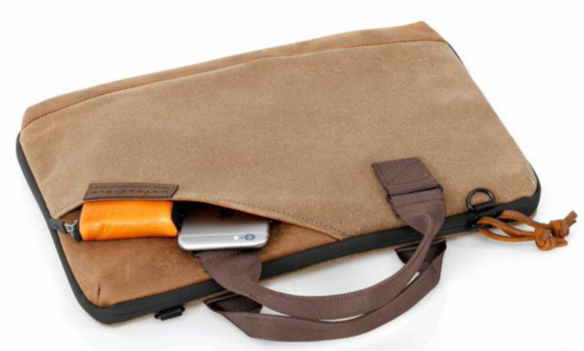 Waterfield Zip Brief 12" MacBook Case Is Ready for My Next Laptop