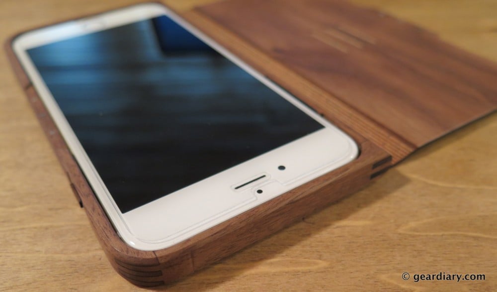 Grovemade Wood & Leather iPhone 6 Plus Case Review