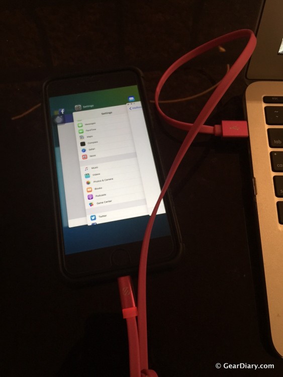 This Colorful LED Lightning Cable Will Flat-Out Let You Know Your Phone's Charged!