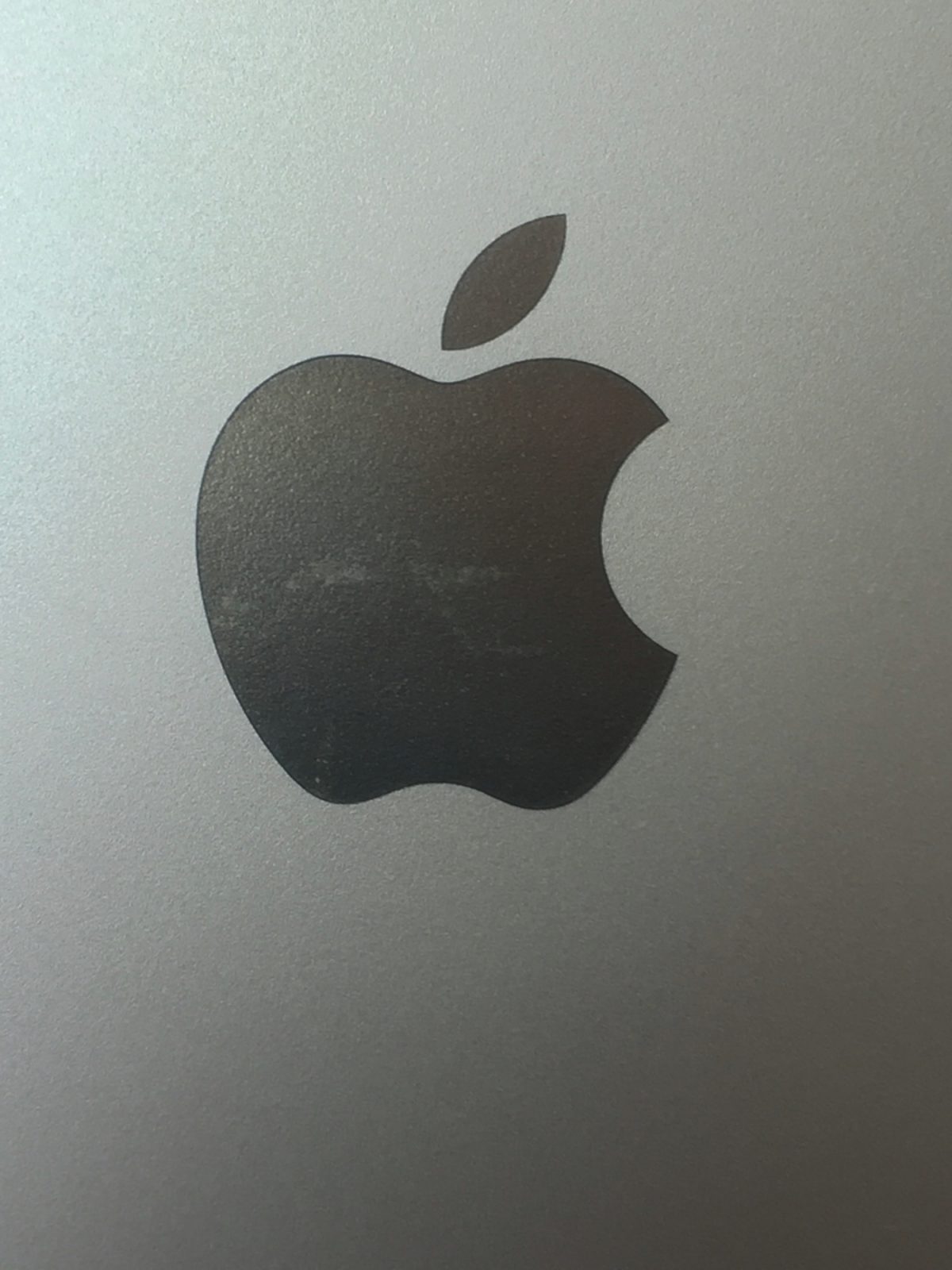 Moshi iGlaze for the 2015 MacBook Review