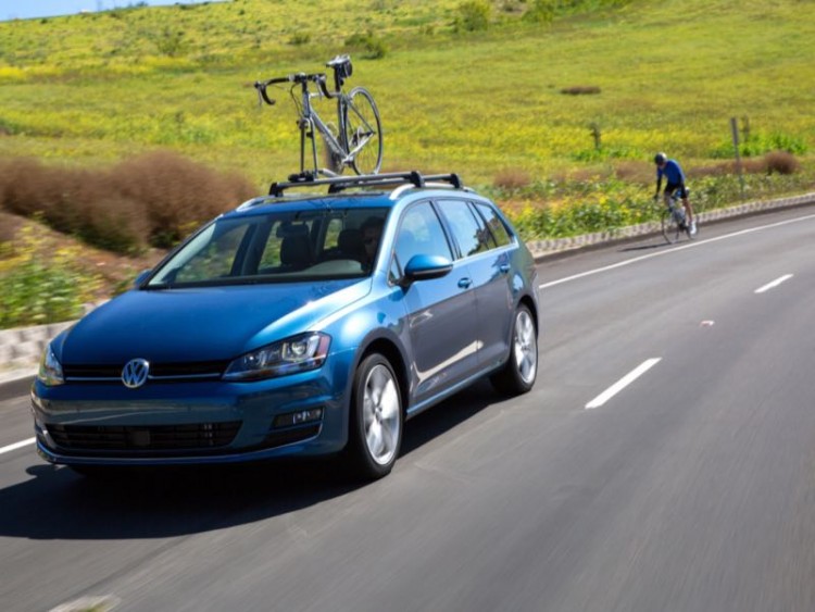 2015 Volkswagen Golf SportWagen: the German-tuned Wagon