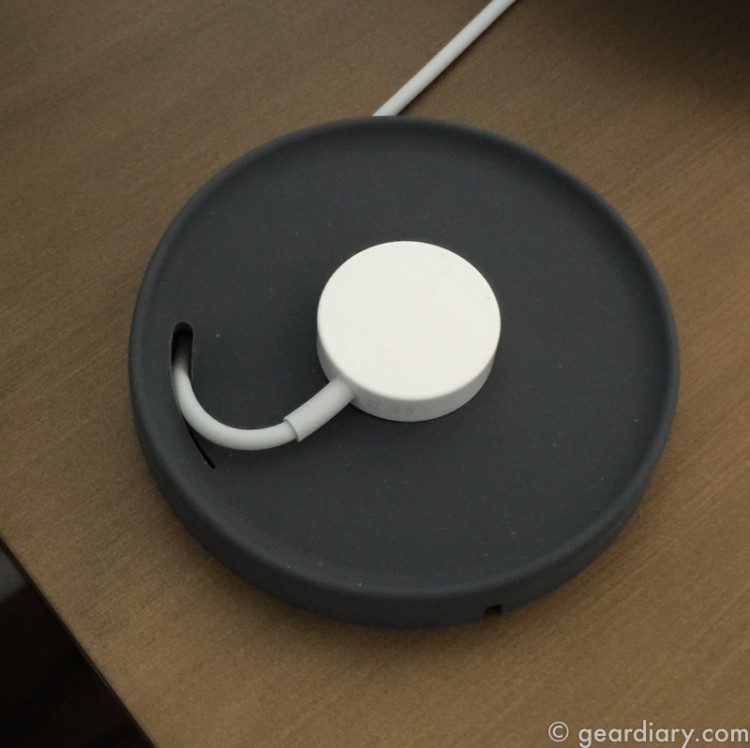 Bluelounge Kosta Is a Charging Coaster for Your Apple Watch